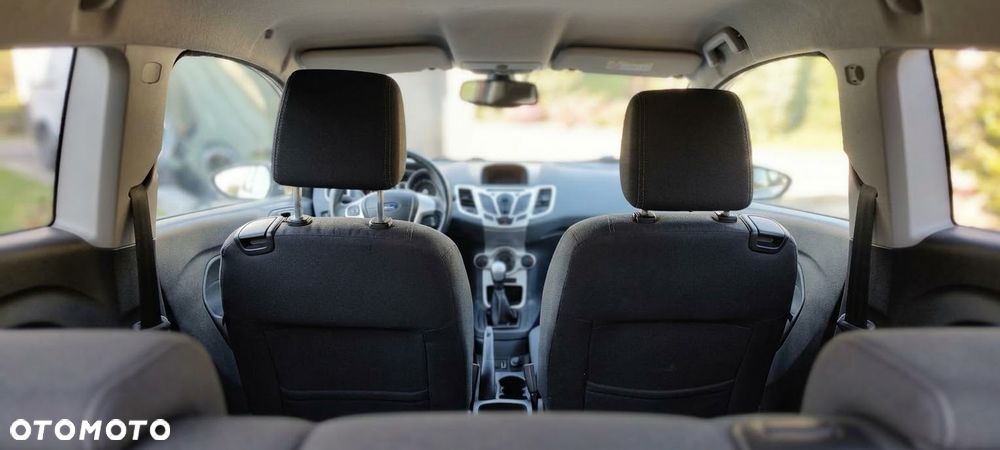 Ford Fiesta - 6