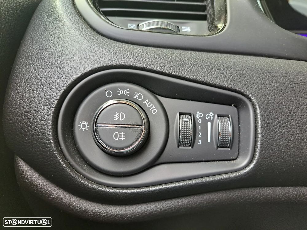 Jeep Renegade 1.0 T Night Eagle - 15