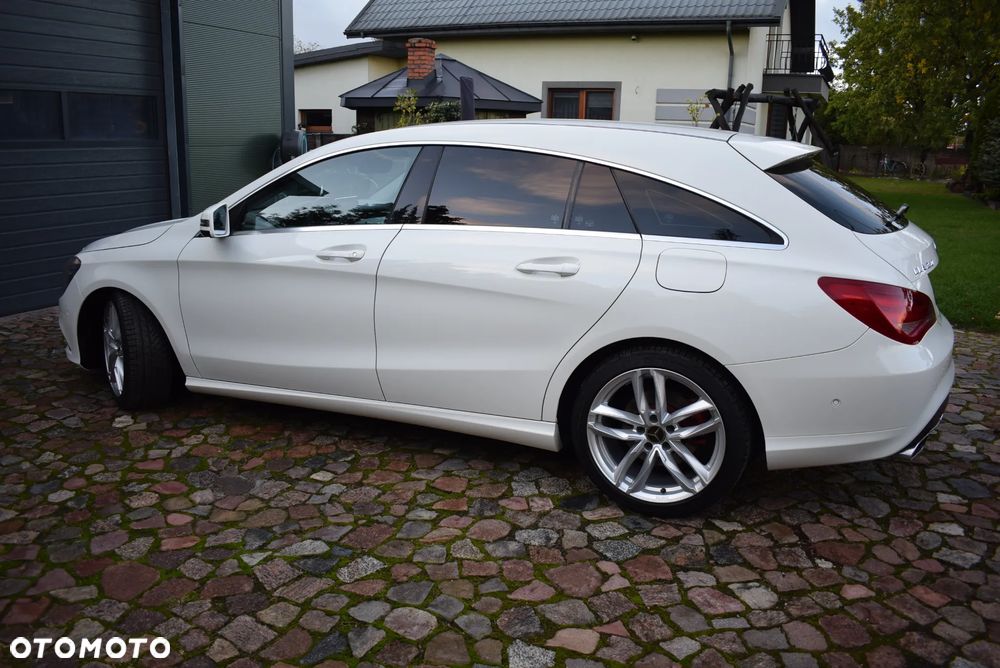Mercedes-Benz CLA Shooting Brake 250 7G-DCT - 6