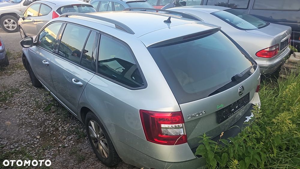 Skoda Octavia 1.0 TSI Active DSG - 7
