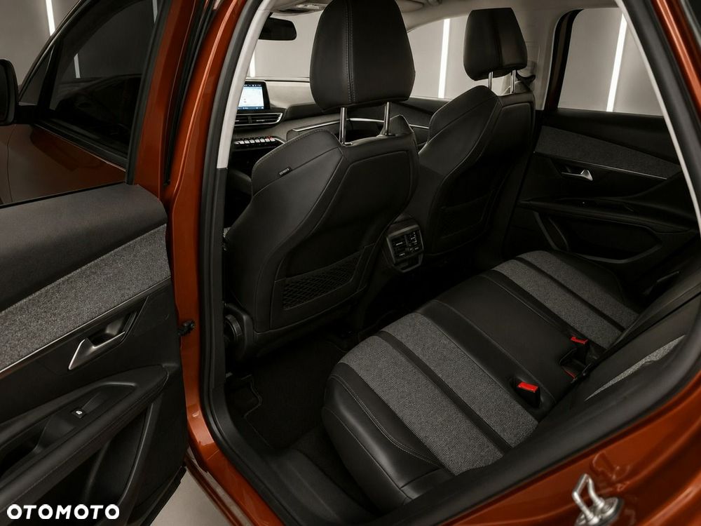 Peugeot 3008 - 11