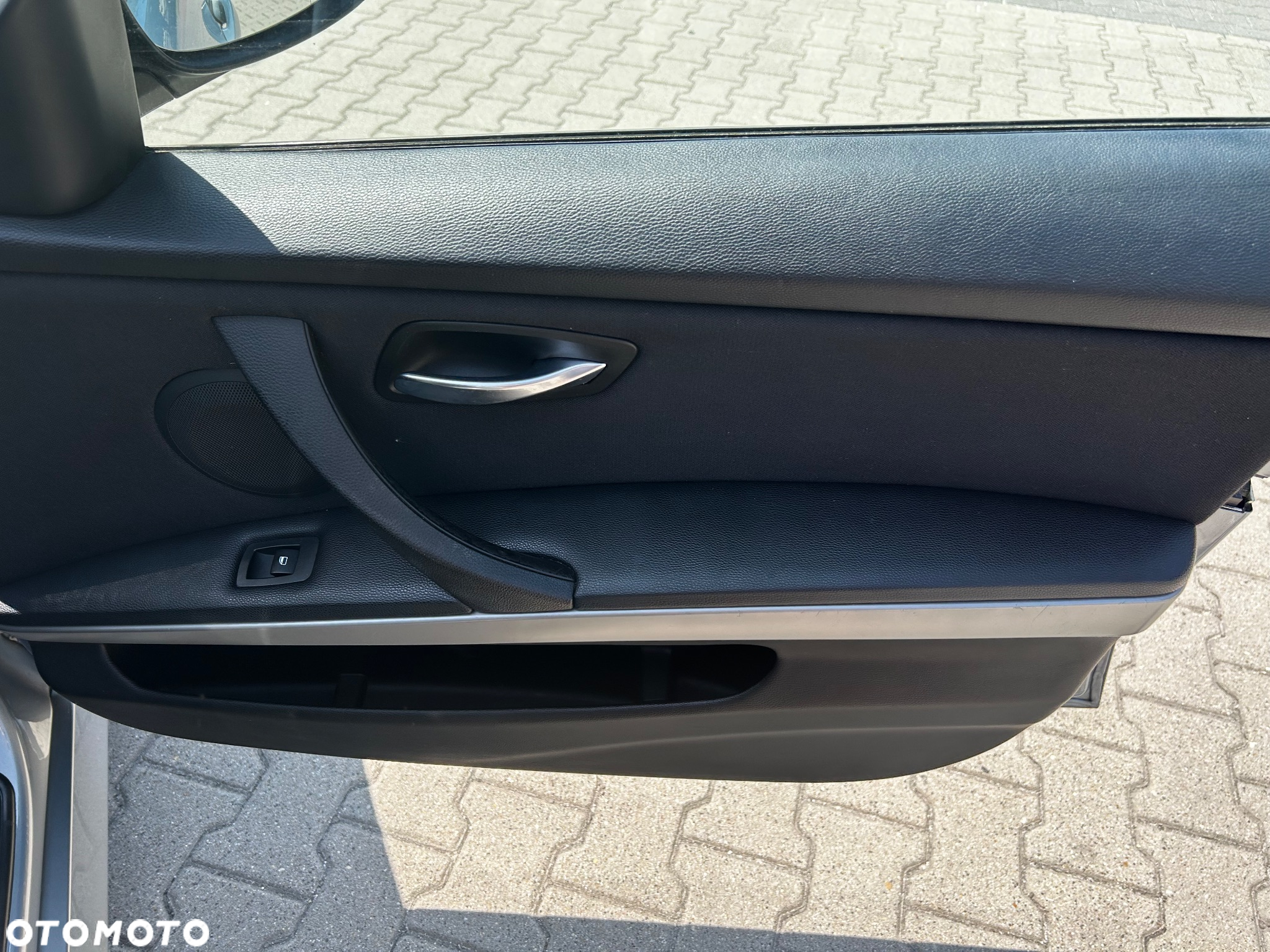 BMW Seria 3 320i Touring - 18