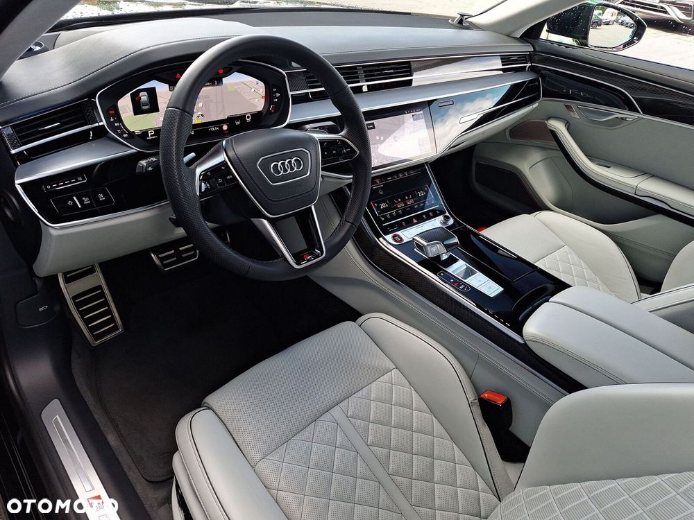 Audi S8 TFSI mHEV Quattro Tiptr - 11