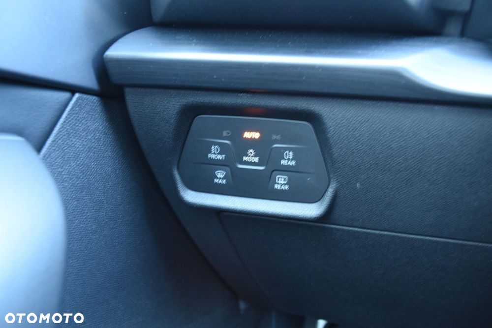 Cupra Formentor 1.5 TSI DSG - 25