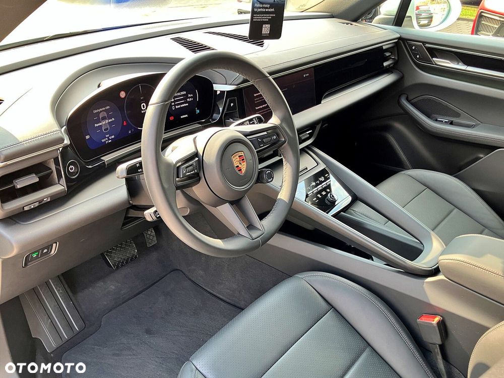 Porsche Macan - 14