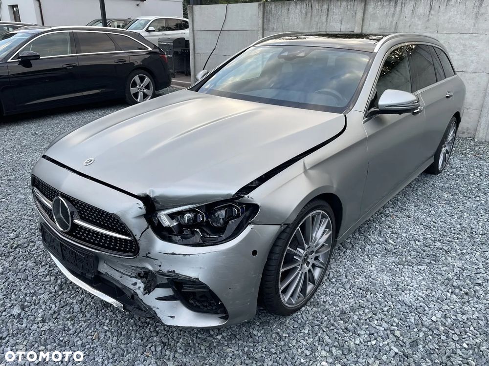 Mercedes-Benz Klasa E - 2