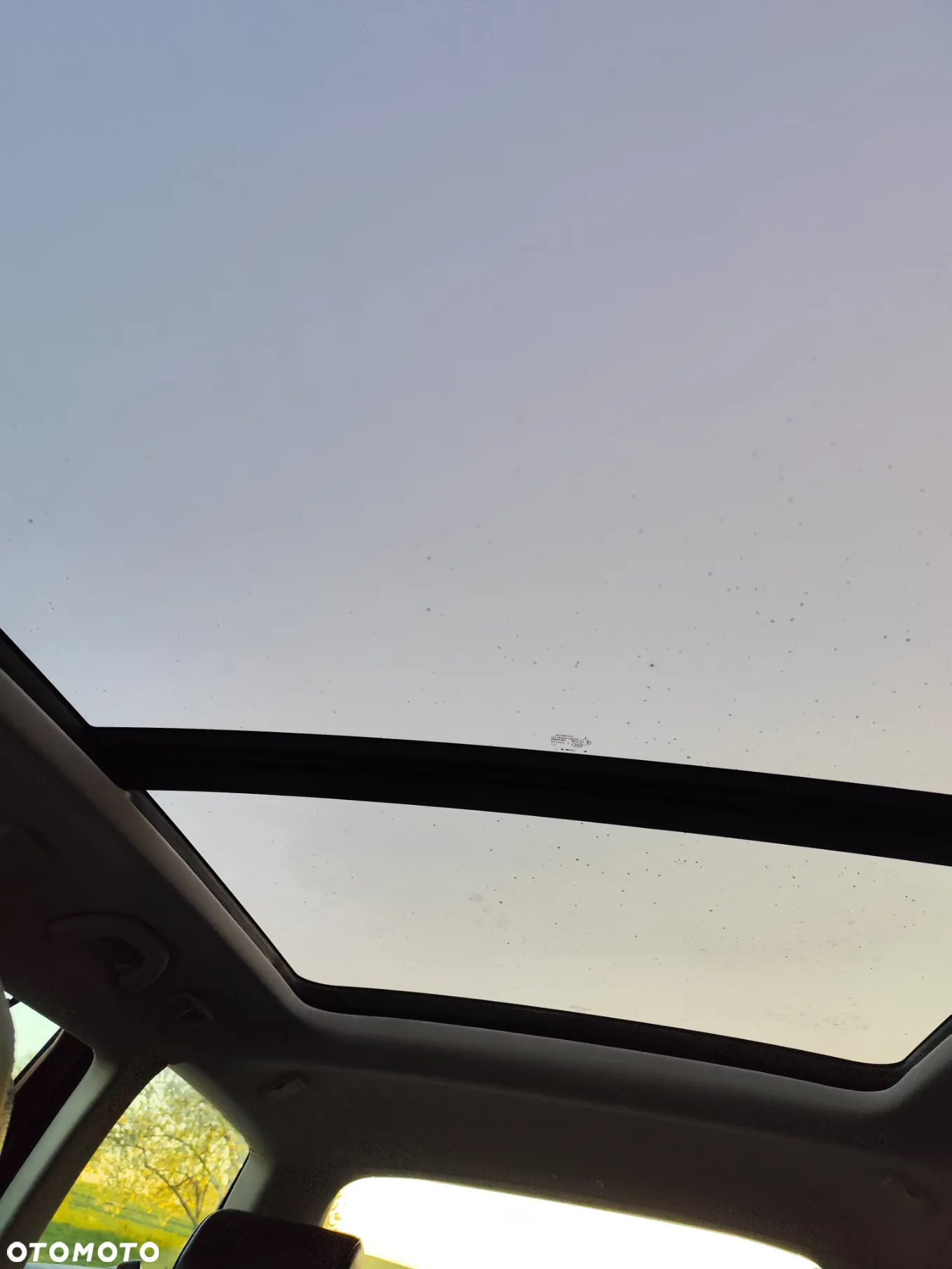 Volkswagen Passat 2.0 TDI DPF Highline - 9