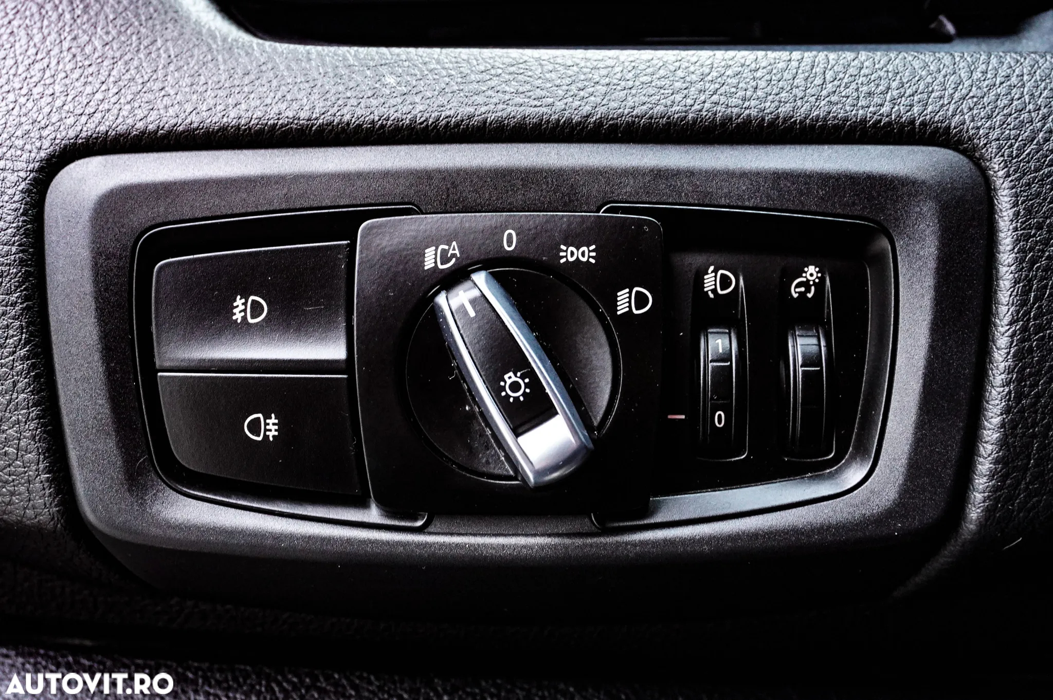 BMW Seria 2 216d Advantage - 33