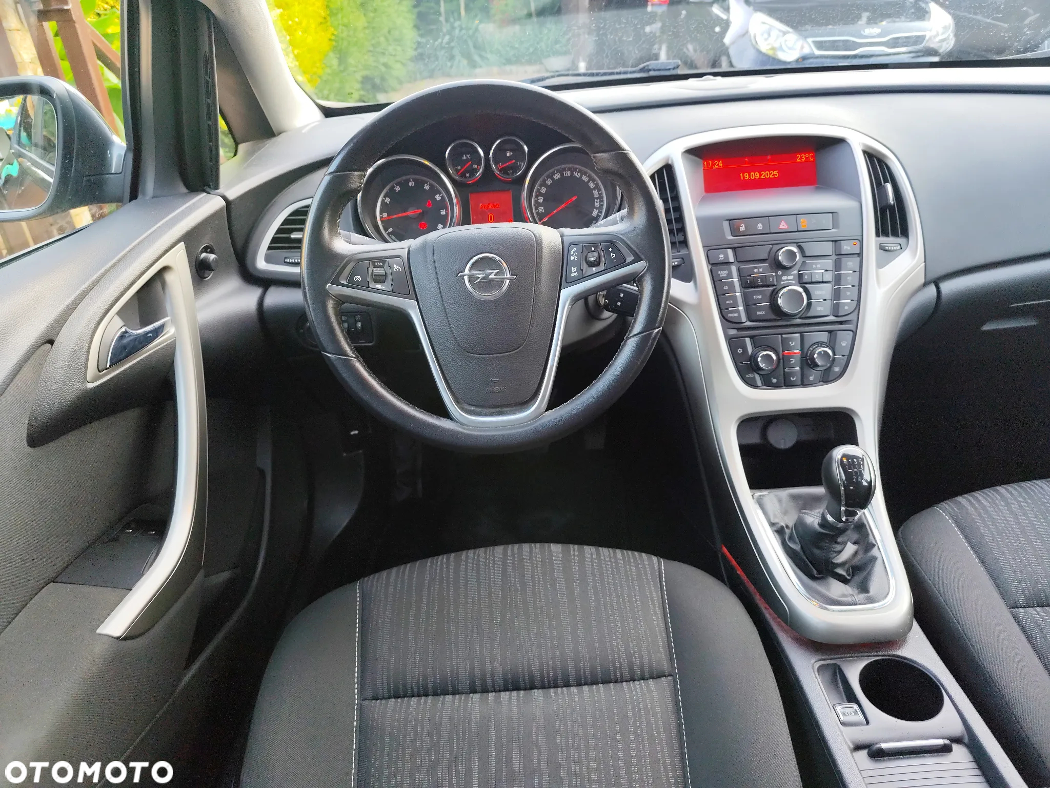 Opel Astra 1.4 Turbo Edition - 5