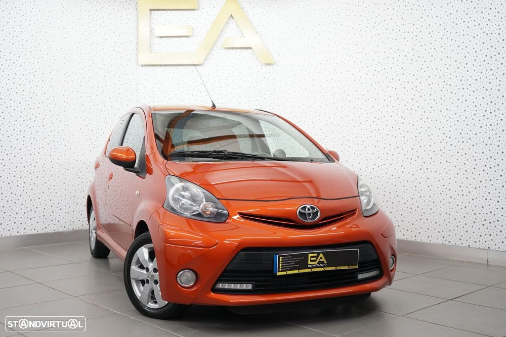 Toyota Aygo 1.0 Orange Edition - 1