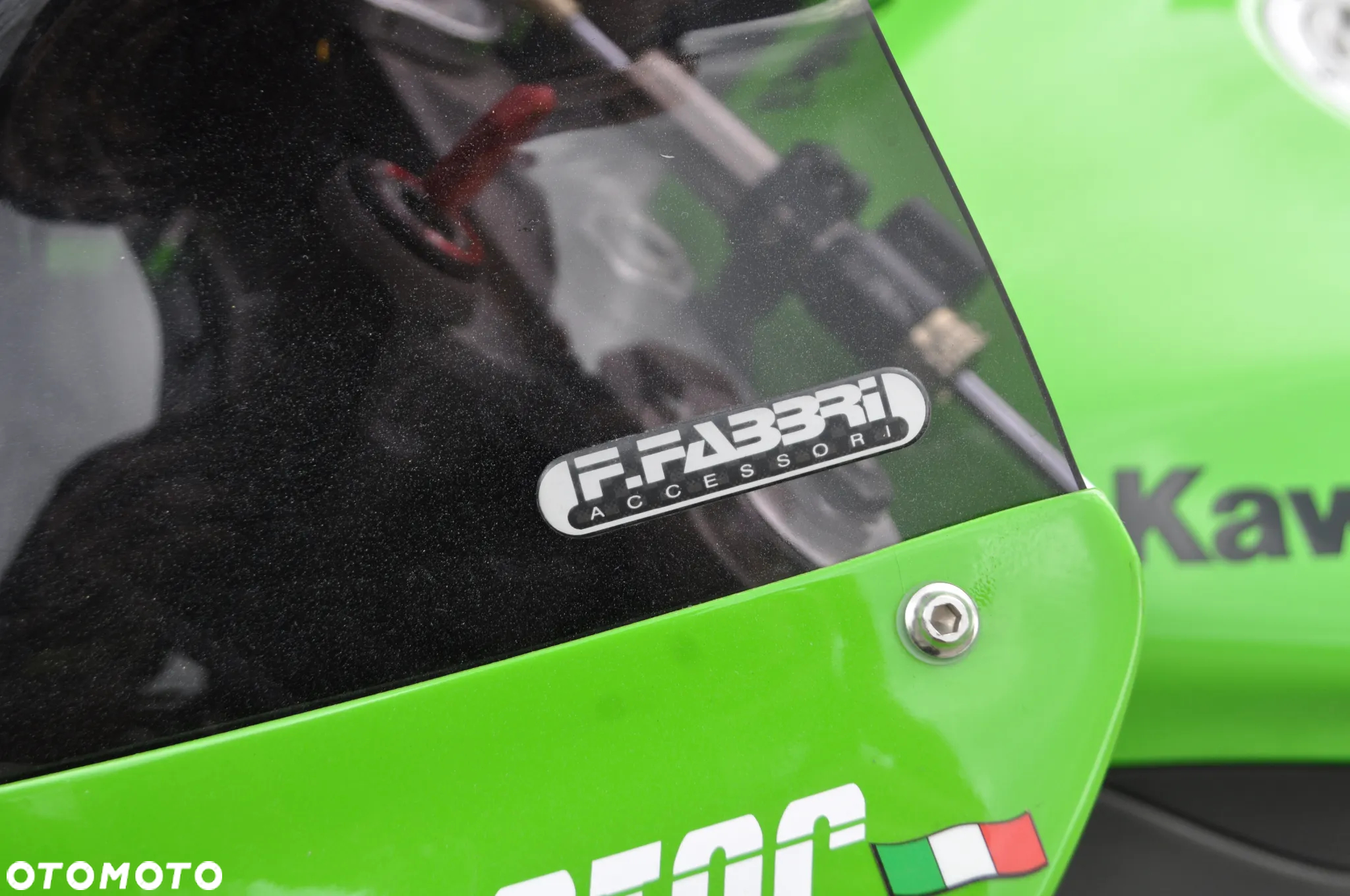 Kawasaki ZXR - 28