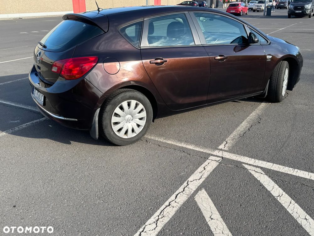 Opel Astra 1.6 Active - 8