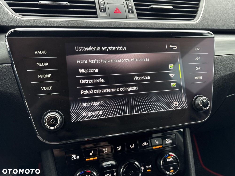 Skoda Superb 2.0 TDI SCR Style DSG - 26