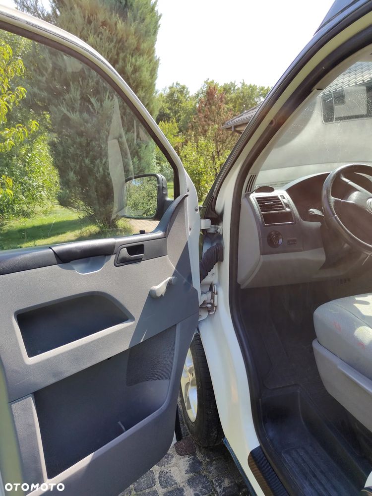 Volkswagen T5 - 9