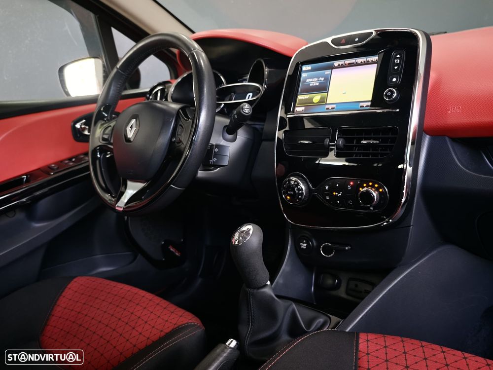 Renault Clio Sport Tourer dCi 90 Limited - 33