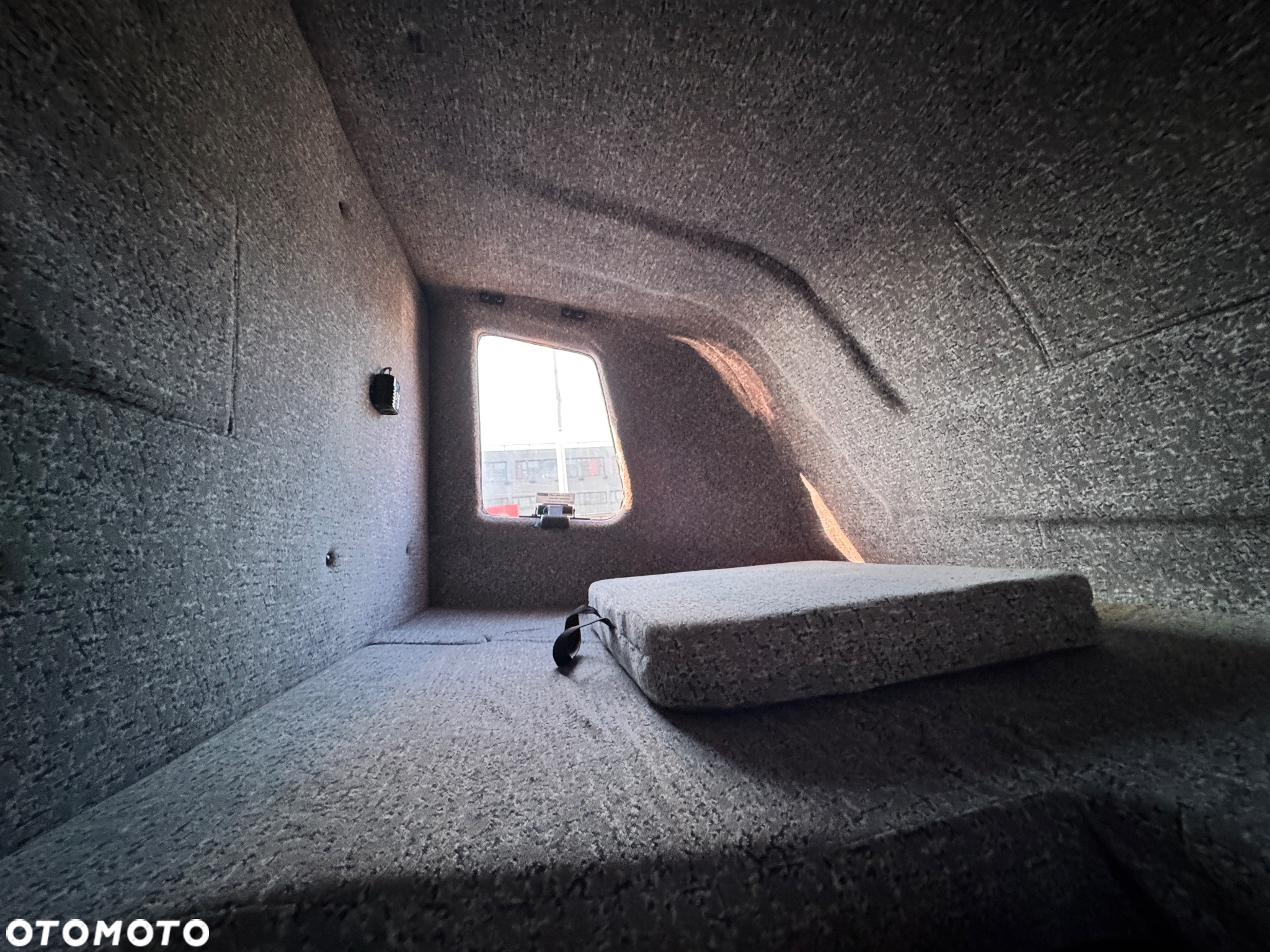 Iveco Daily - 18