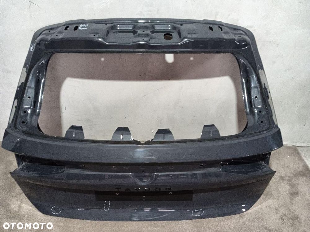 TYLNA KLAPA BAGAŻNIKA VW TAYRON 57L827106 - 2