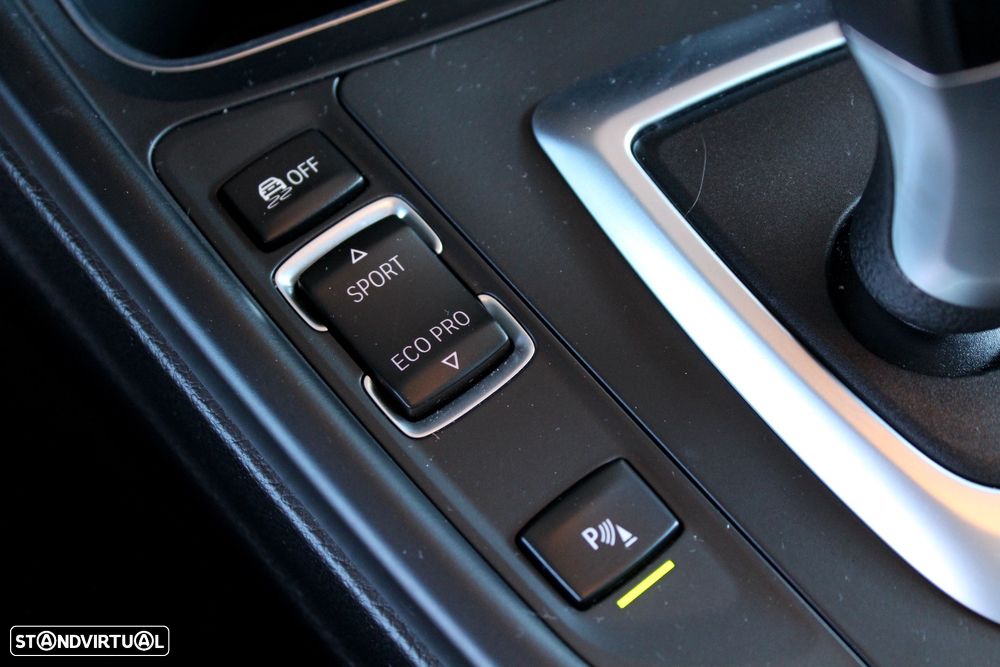 BMW 420 Gran Coupé d Pack M Auto - 16