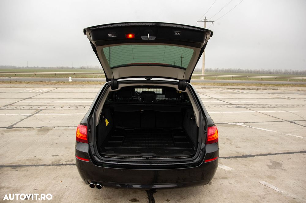 BMW Seria 5 520d xDrive Aut. Luxury Line - 11