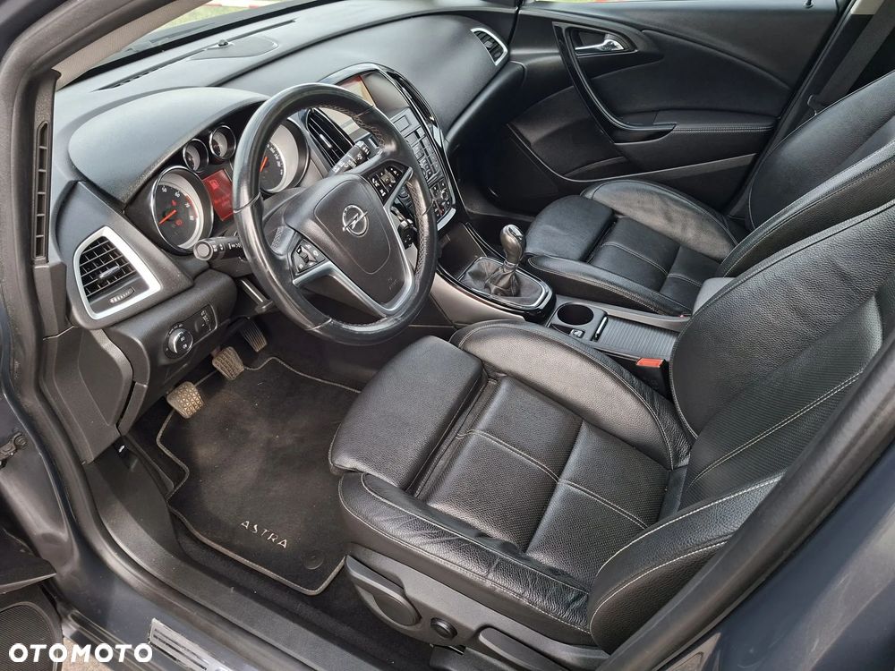 Opel Astra 1.4 Turbo Exklusiv - 15