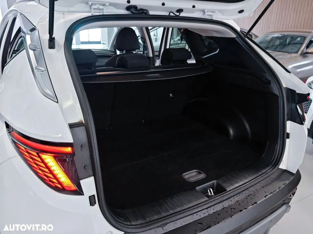 Hyundai Tucson 1.6 T-GDi Plug-in-Hybrid 4WD - 12