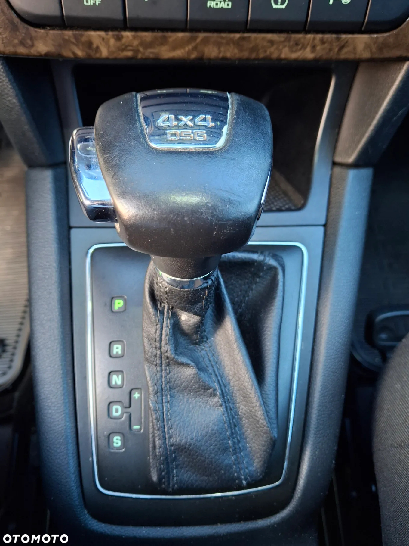 Skoda Yeti 2.0 TDI DSG 4x4 Adventure - 12
