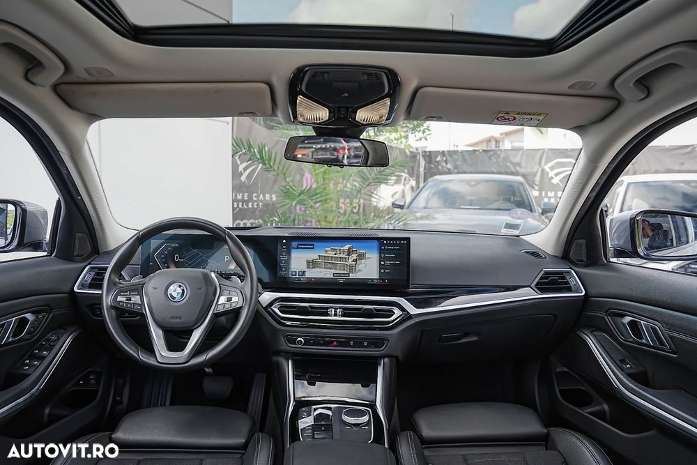BMW Seria 3 320e Aut. Sport Line - 26
