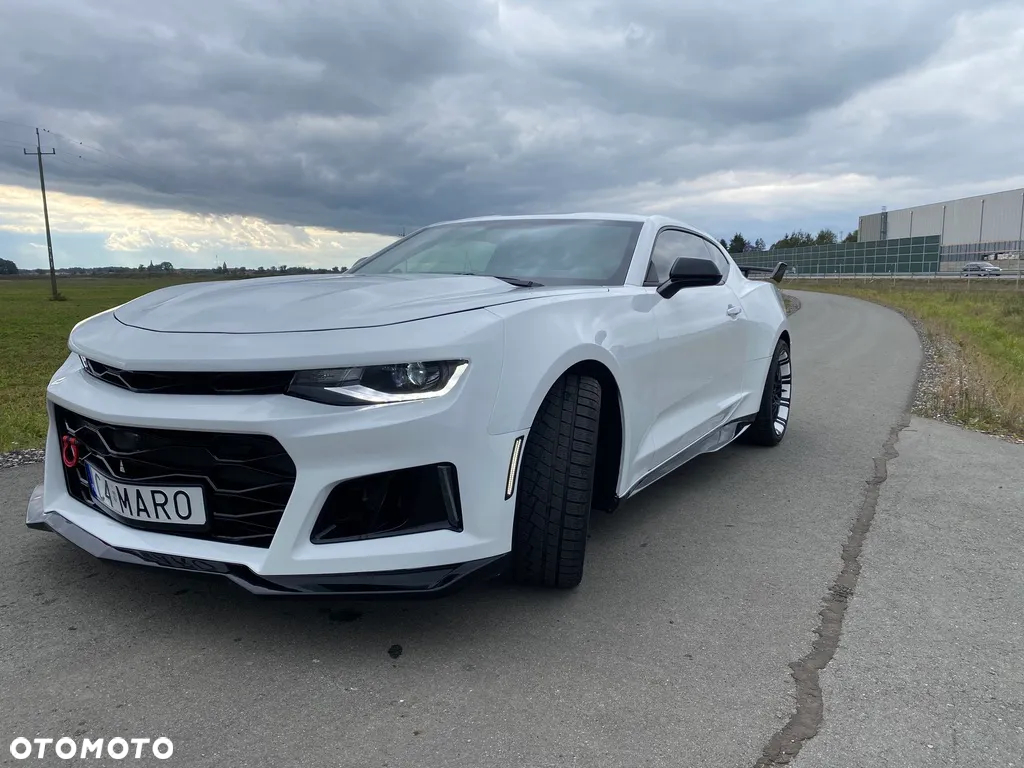 Chevrolet Camaro - 4