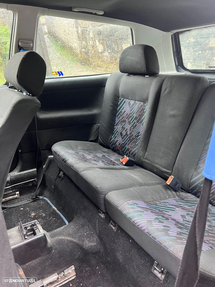 VW Golf 1.9 GTD - 6