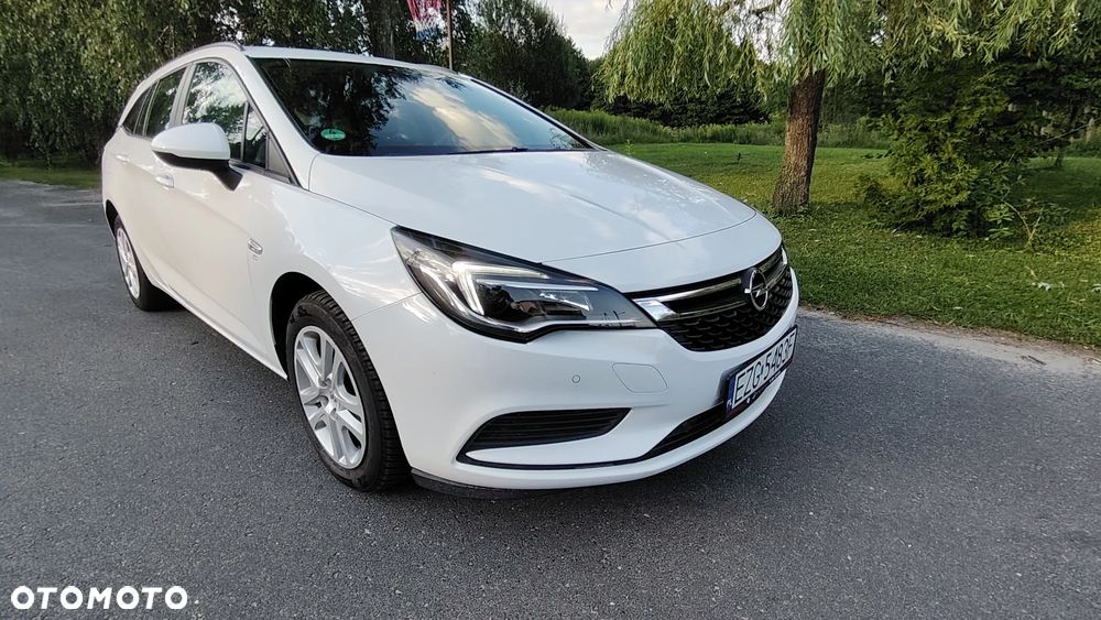 Opel Astra - 10