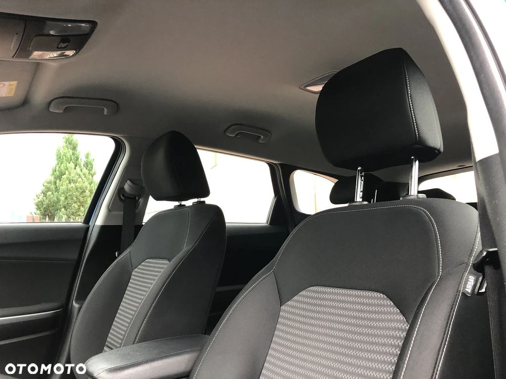 Kia Ceed 1.5 T-GDI L DCT - 33