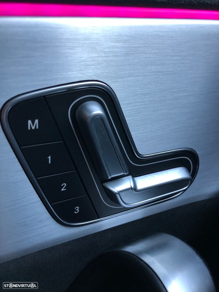 Mercedes-Benz CLA 250 e Shooting Brake AMG Line - 33