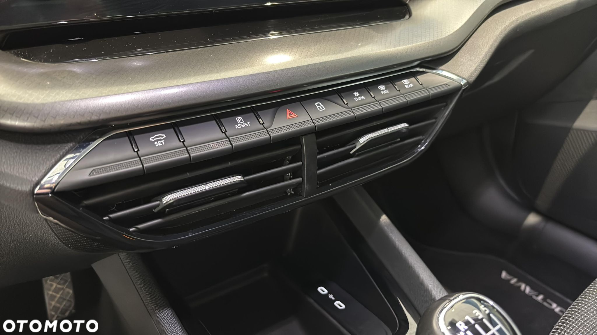 Skoda Octavia 1.0 TSI Ambition - 24