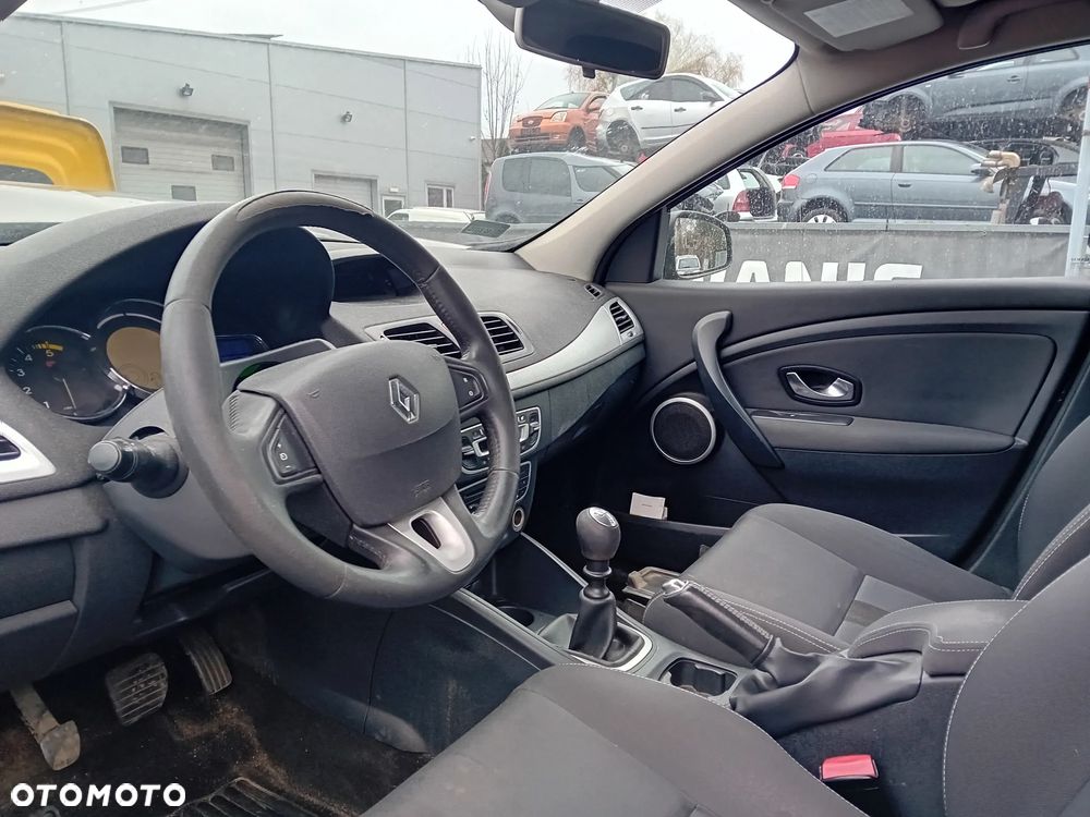 *RENAULT MEGANE 3* Samochód na części - 4