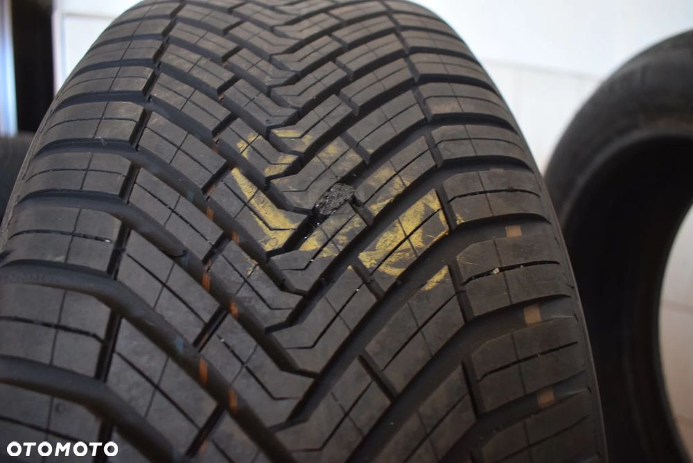 R19 215/50 Continental AllSeasonContact ContiSeal 2024r - 5