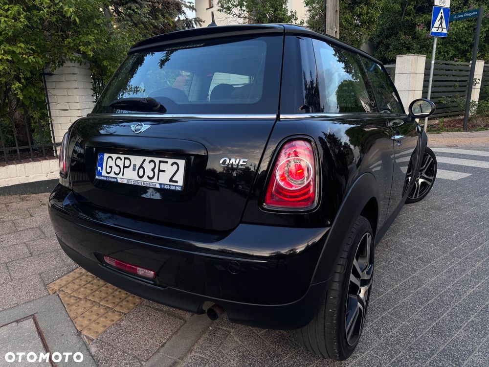 MINI ONE - 13