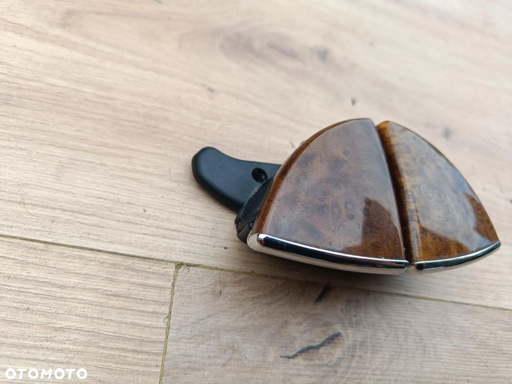 MERCEDES W211 UCHWYT ZAMEK PODŁOKIETNIKA ELEGANCE - 3