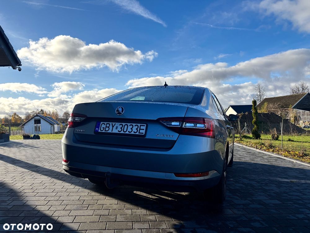 Skoda Superb 1.8 TSI Sportline DSG - 13