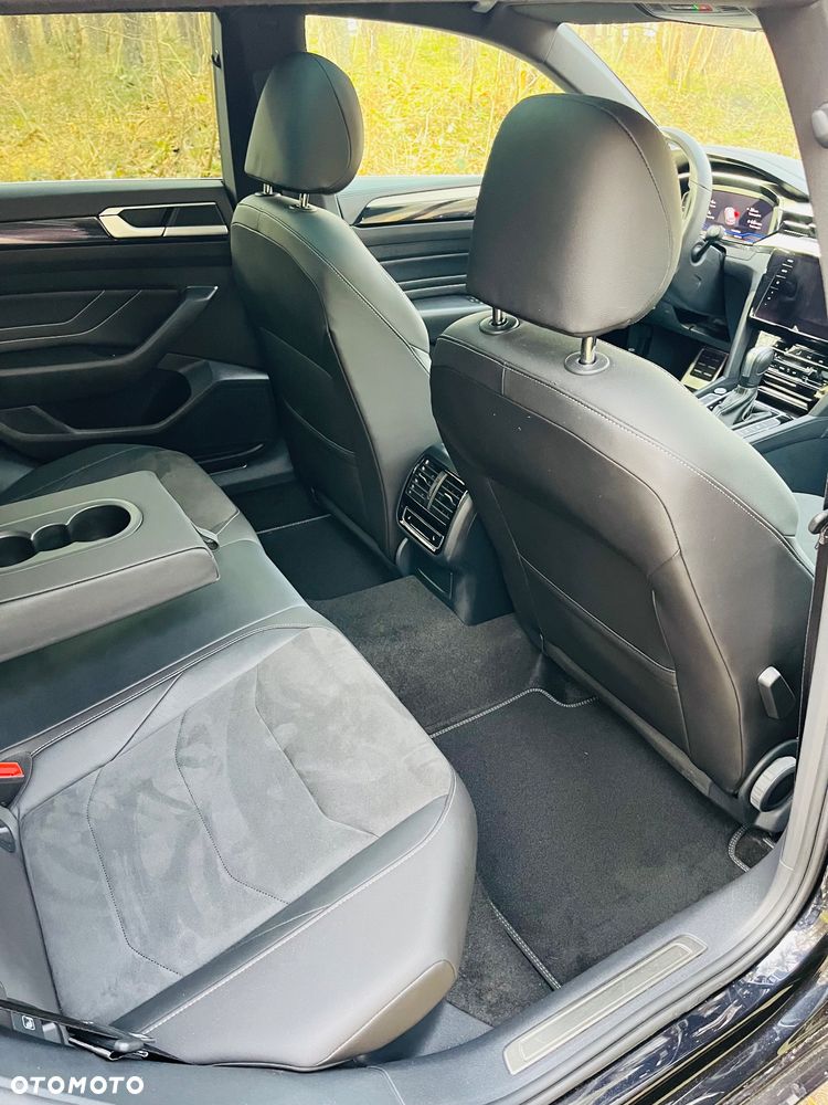 Volkswagen Arteon 2.0 TDI SCR 4Motion DSG R-Line - 27