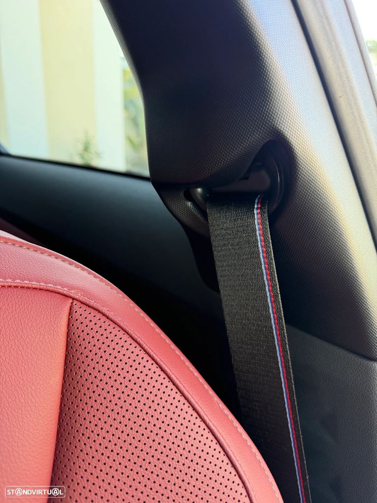 BMW 218 i Pack Desportivo M Pro Auto - 19