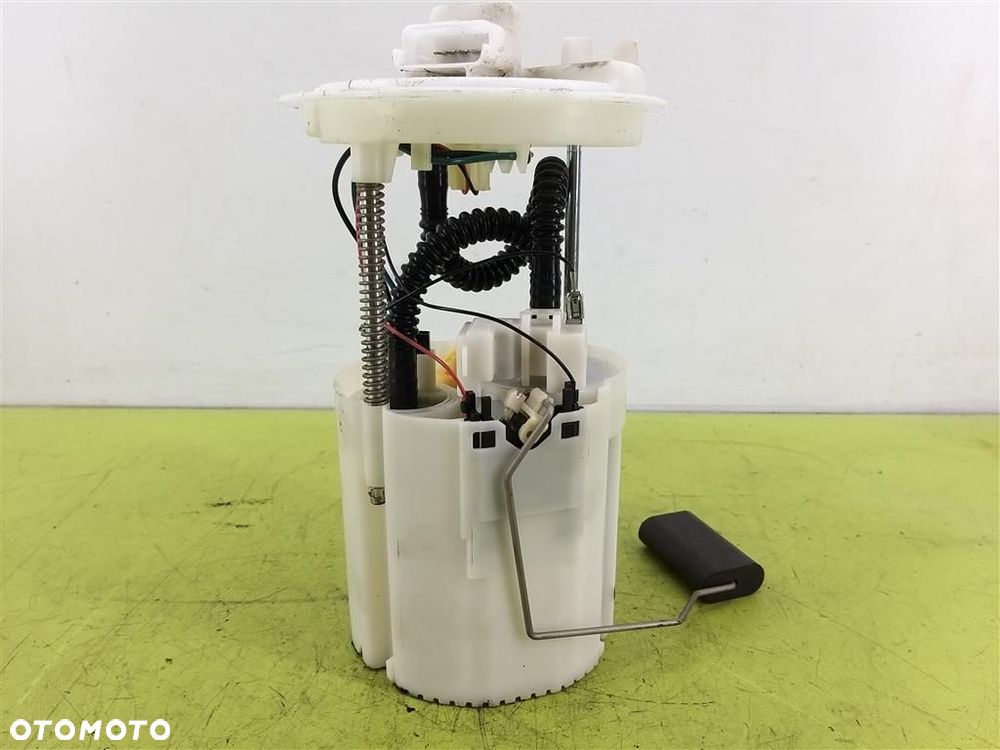 Pompa pompka paliwa PŁYWAK Opel Corsa D 1.2 16V 80KM 0580316138 - 1