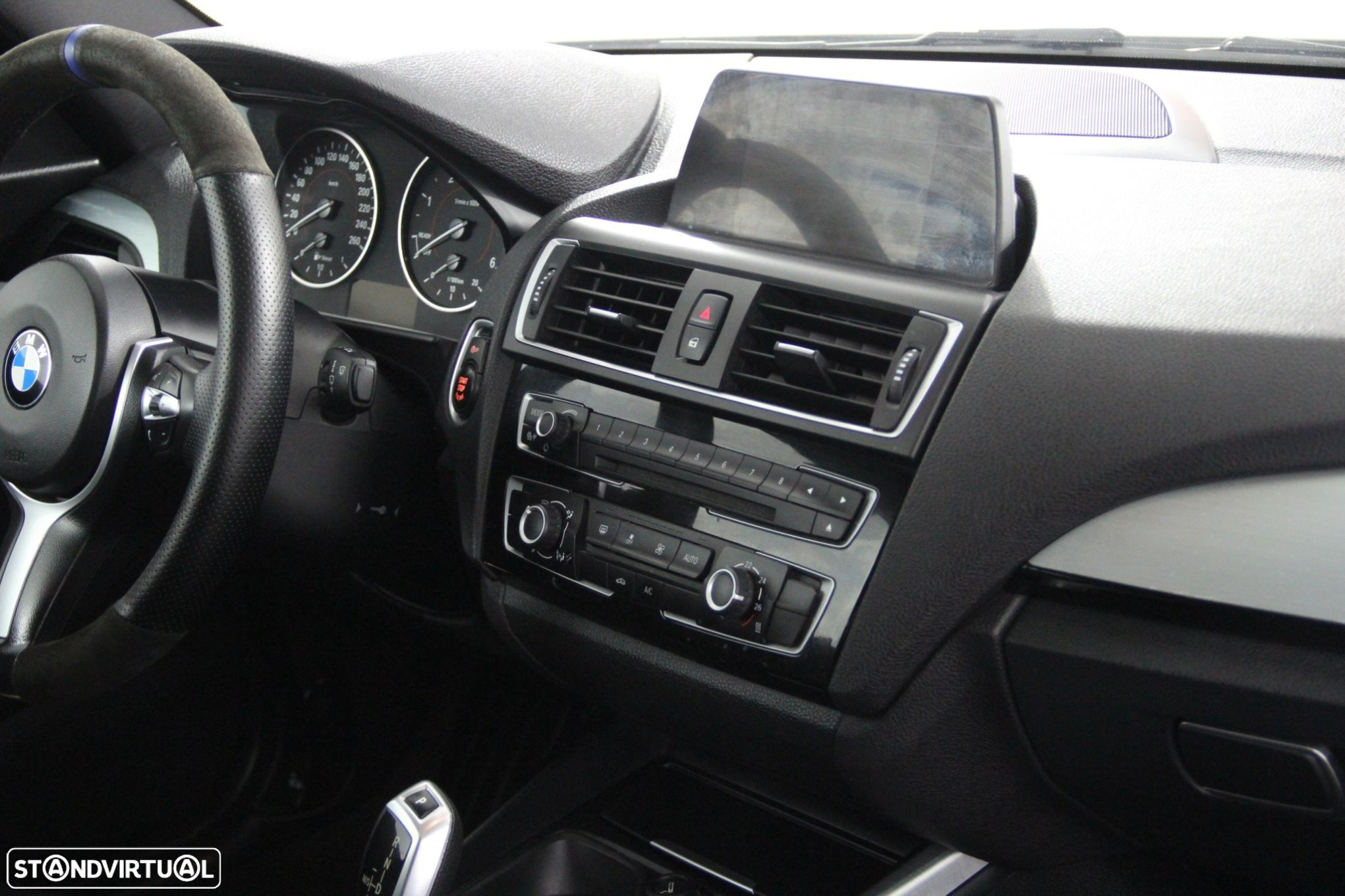 BMW 116 d Aut. Sport Line - 10