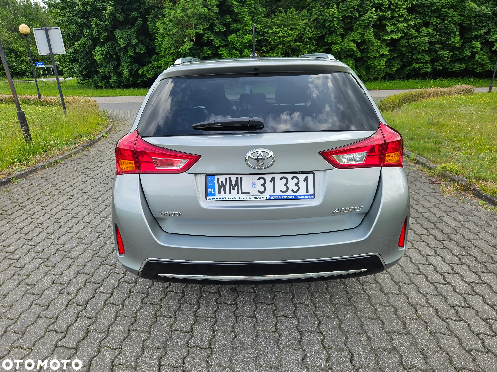 Toyota Auris 1.6 Premium - 6