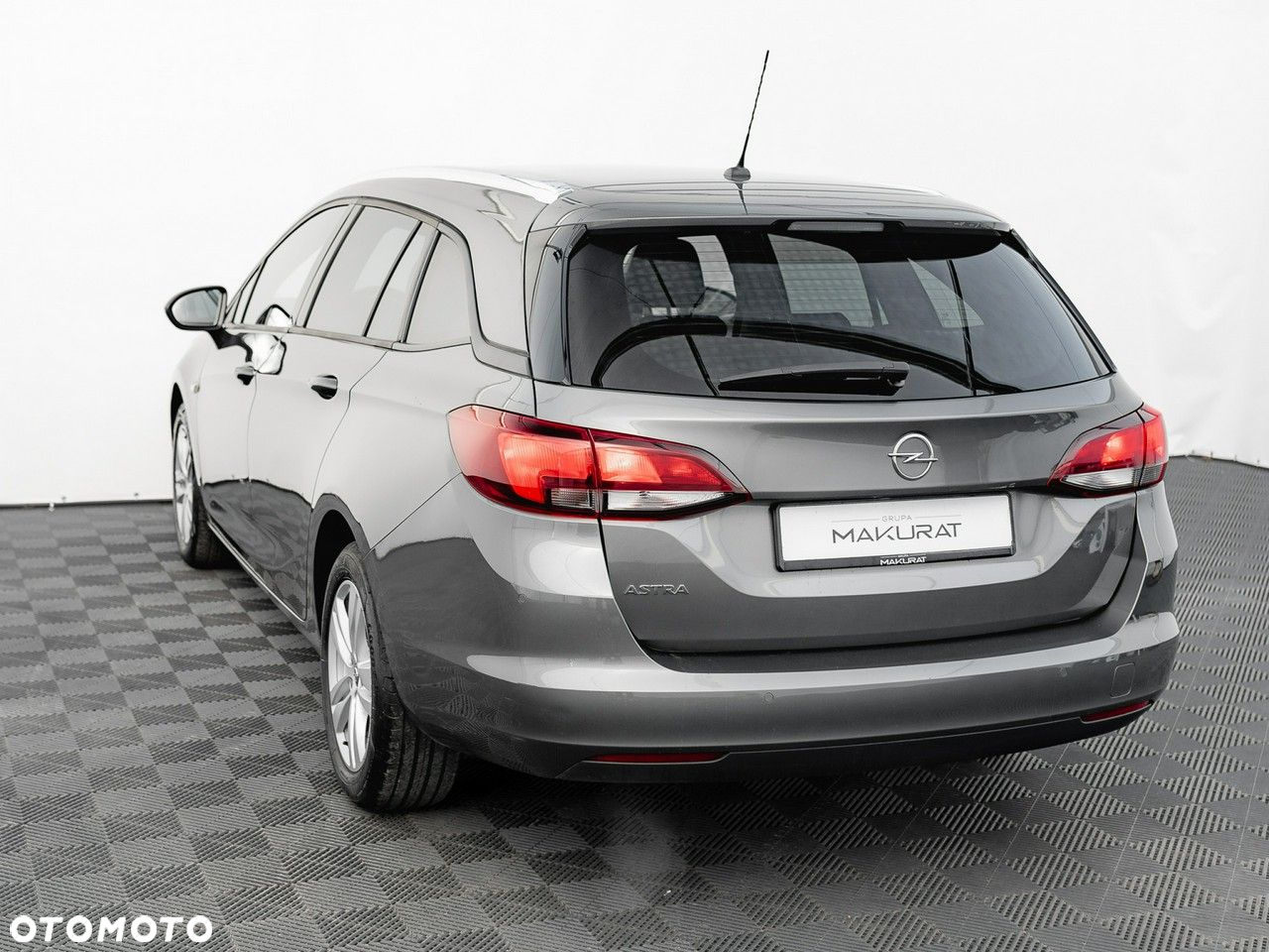 Opel Astra - 5