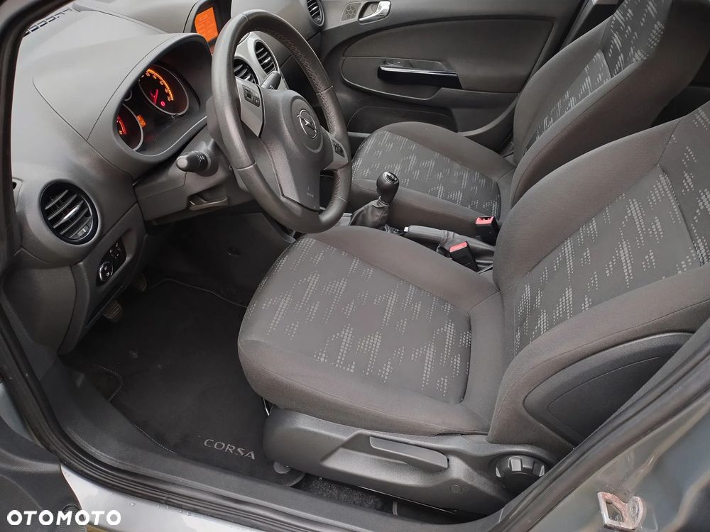 Opel Corsa 1.2 16V Edition / Active - 14