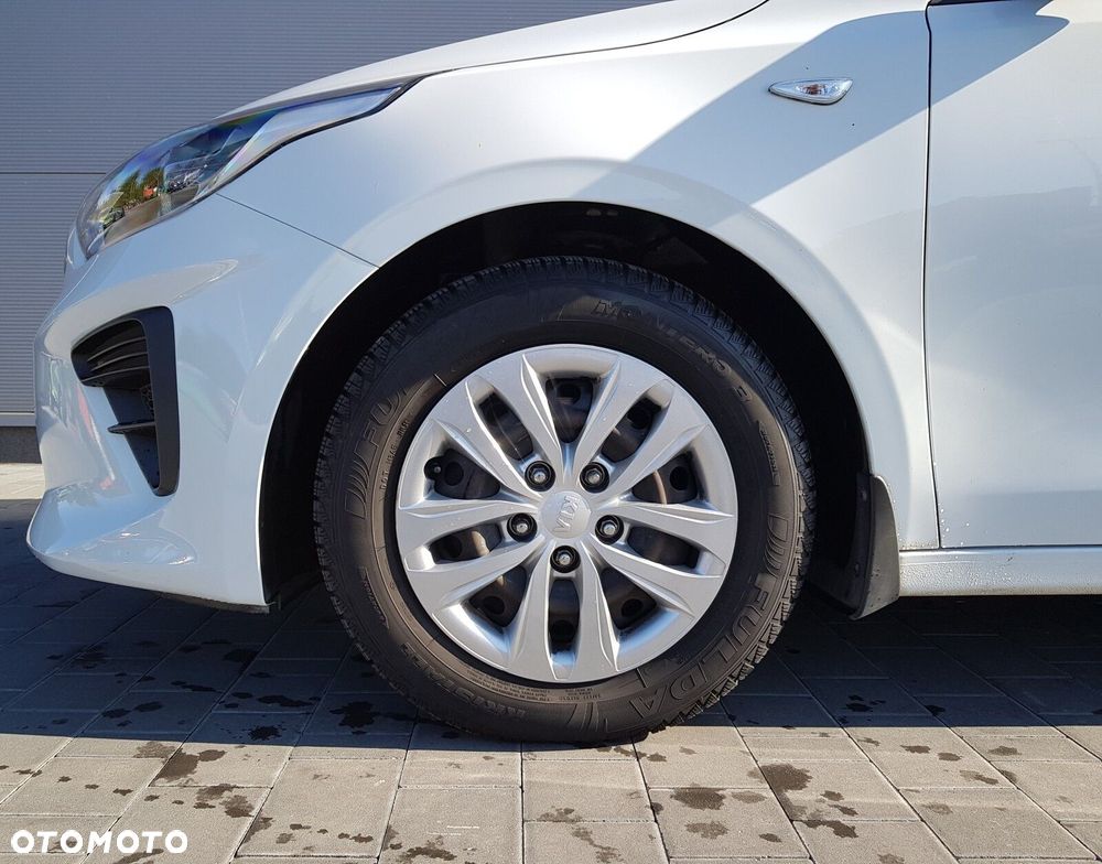 Kia Ceed - 7