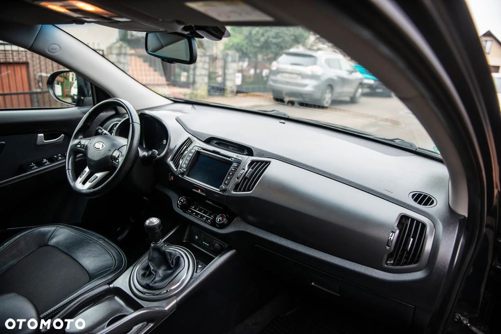 Kia Sportage 2.0 CVVT 2WD Vision - 28