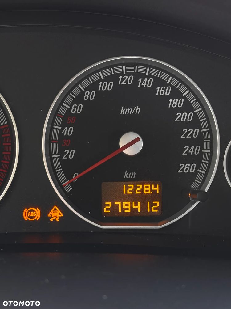 Opel Vectra 1.8 - 4