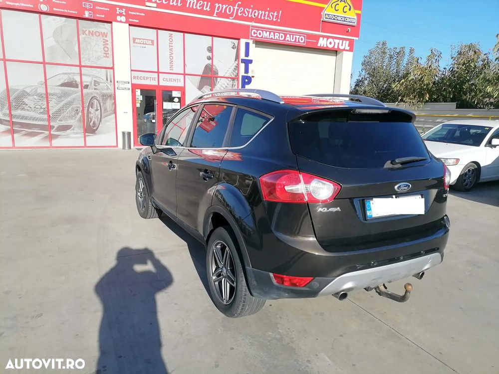 Ford Kuga 2.0L TDCi DPF Titanium - 8