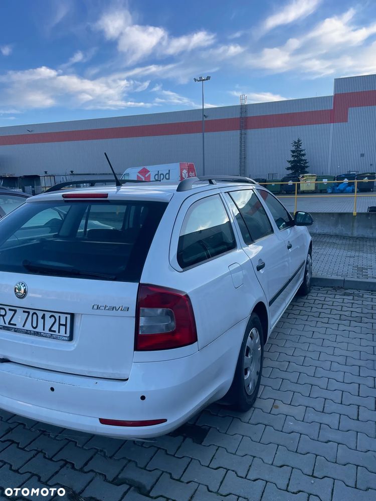 Skoda Octavia 1.6 TDI Elegance - 3